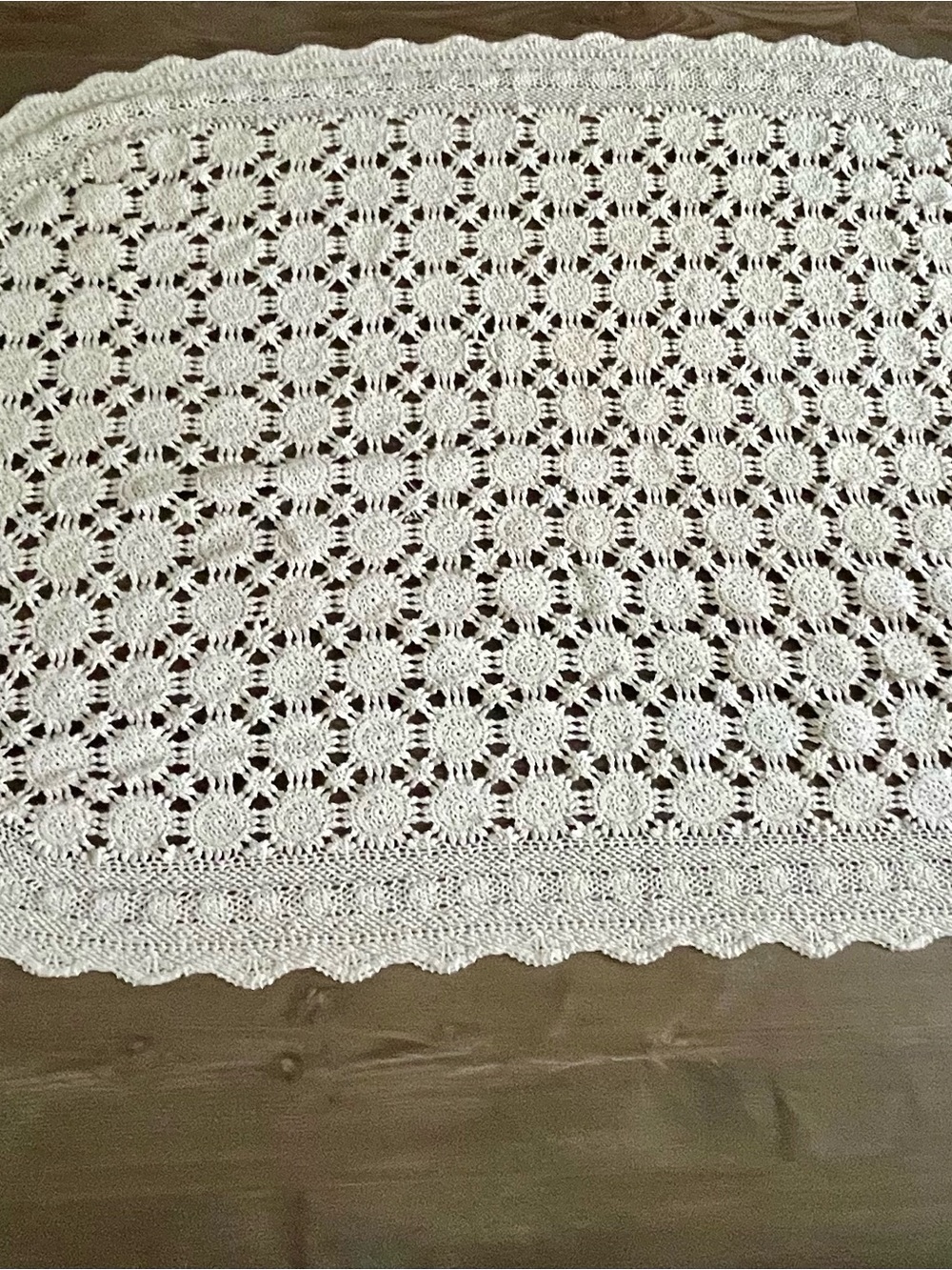 Cream Crochet Oval table cloth - Soft Handcrafted Look 48/80 Inches - Picture 3 of 9